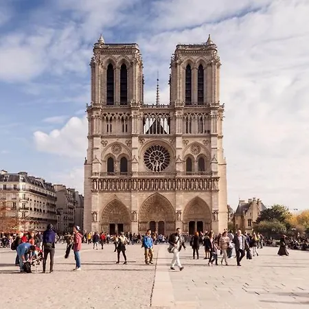 Appartamento Tres Pres Du Pantheon Et De Notre-dame *